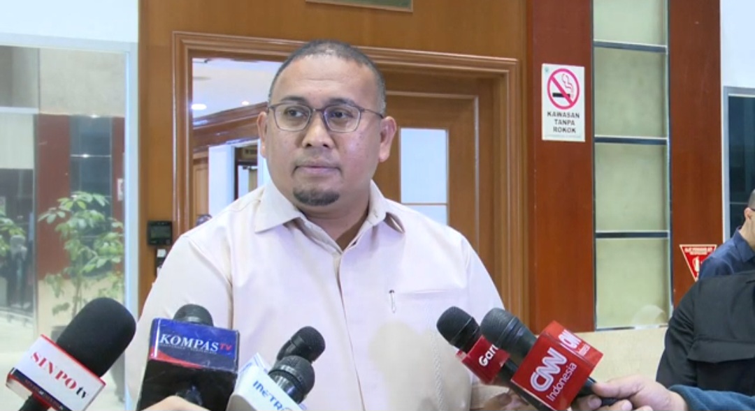 Andre Rosiade Dorong Pemerintah Lanjutkan Proyek Kereta Cepat