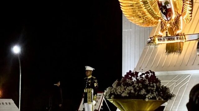 Presiden Prabowo Pimpin Upacara Hari Pahlawan di TMP Kalibata