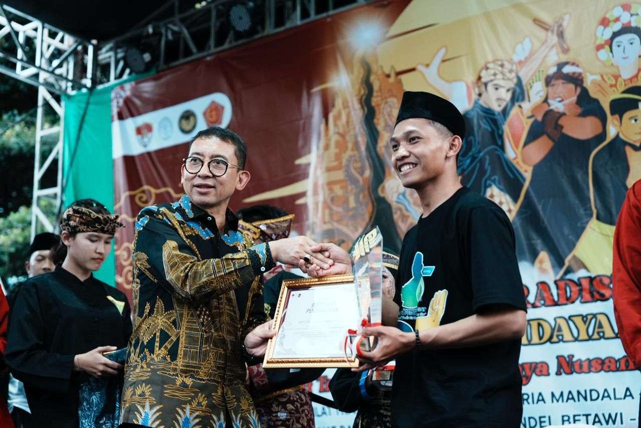 Menbud: Tingkat Kepedulian Masyarakat Terhadap Pencak Silat Kuat