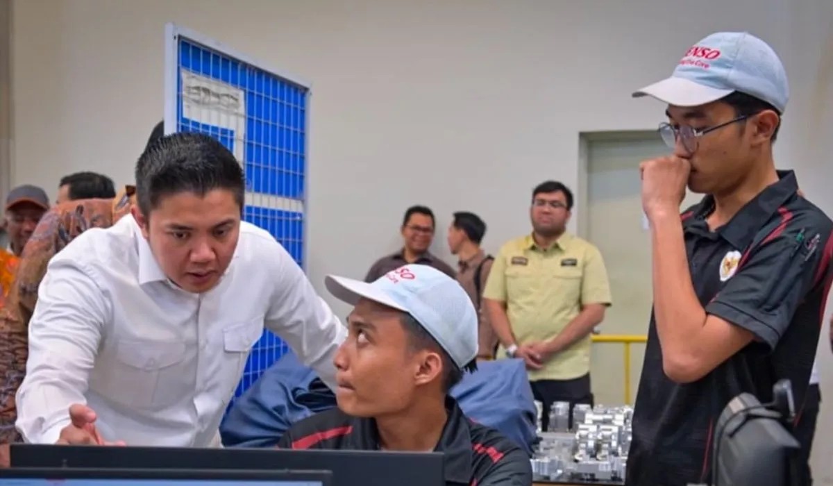 Seskab Teddy: Peserta Magang Nasional Dapat Pelatihan Sesuai Disiplin Ilmu