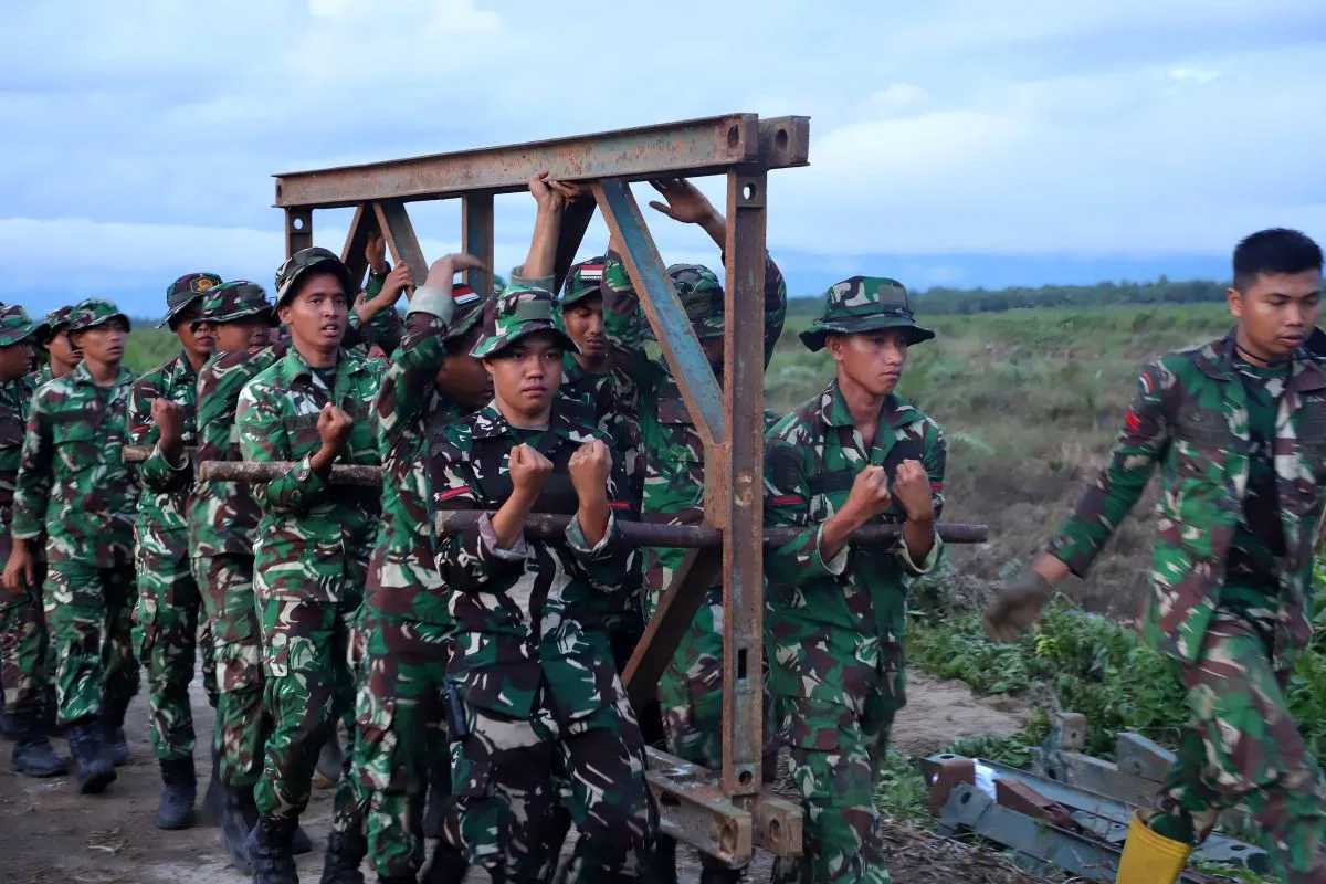BNPB Pasang Jembatan Bailey, Akses Sumbar Mulai Tersambung Lagi