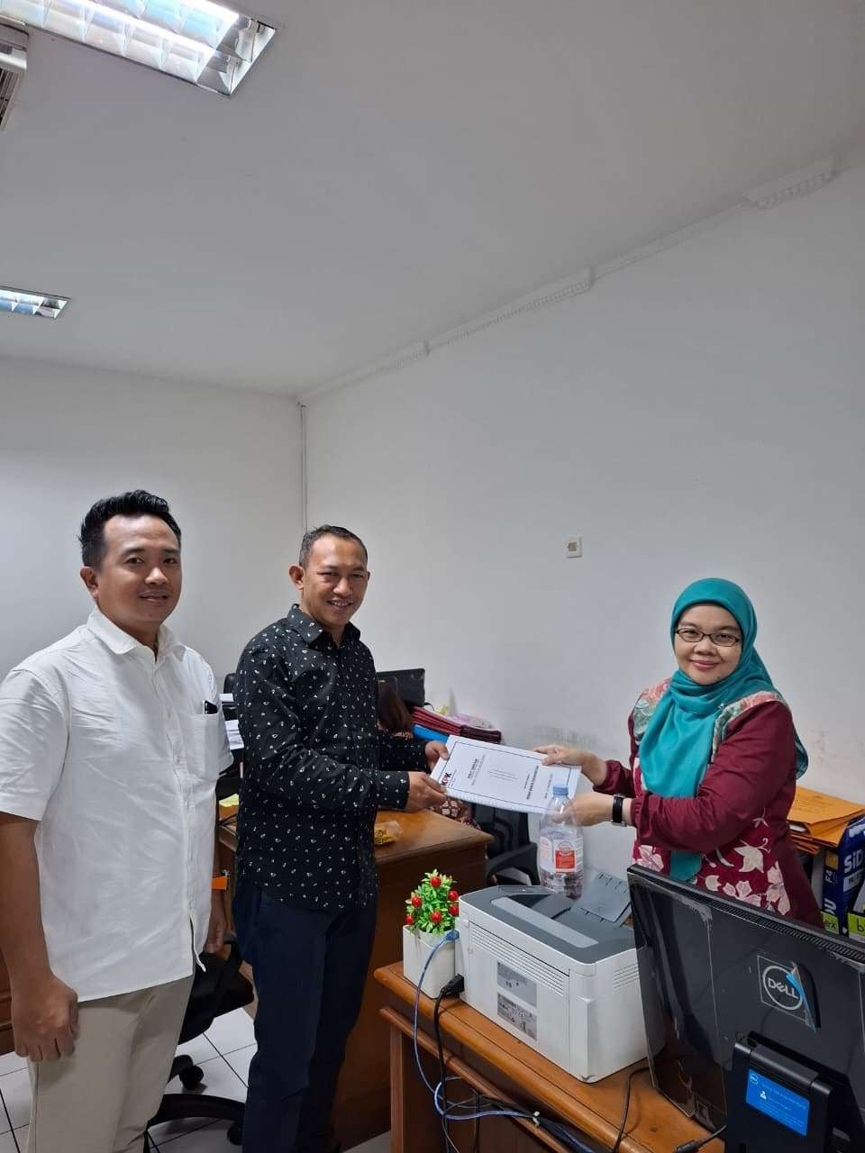 KPK Limpahkan Berkas Menas ke PN Tipikor Bandung