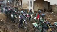 TNI Terobos Jalur KKA Bawa 10 Ton Beras ke Bener Meriah