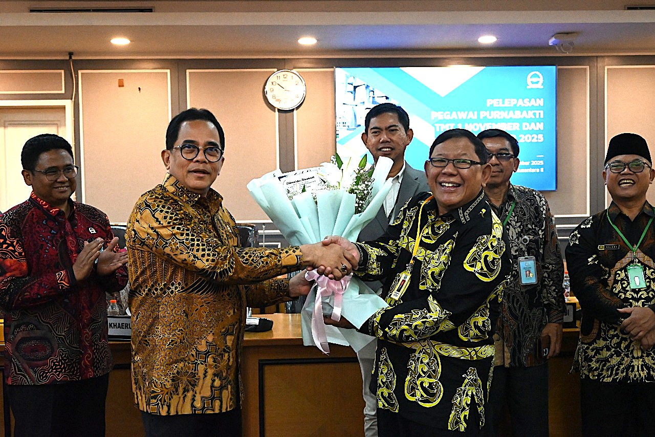 Setjen DPR Lepas 9 Pegawai Purnabakti, Indra Iskandar: Dedikasi Jadi Fondasi Kemajuan