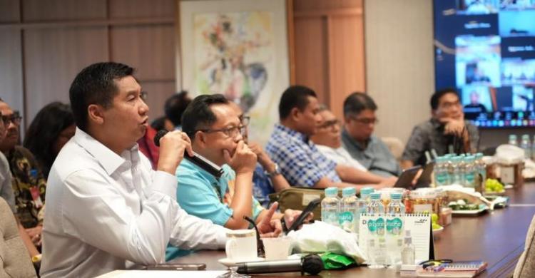 Ara Tetap Kerja di Hari Natal, Fokus Bangun Huntap Korban Bencana Sumatera