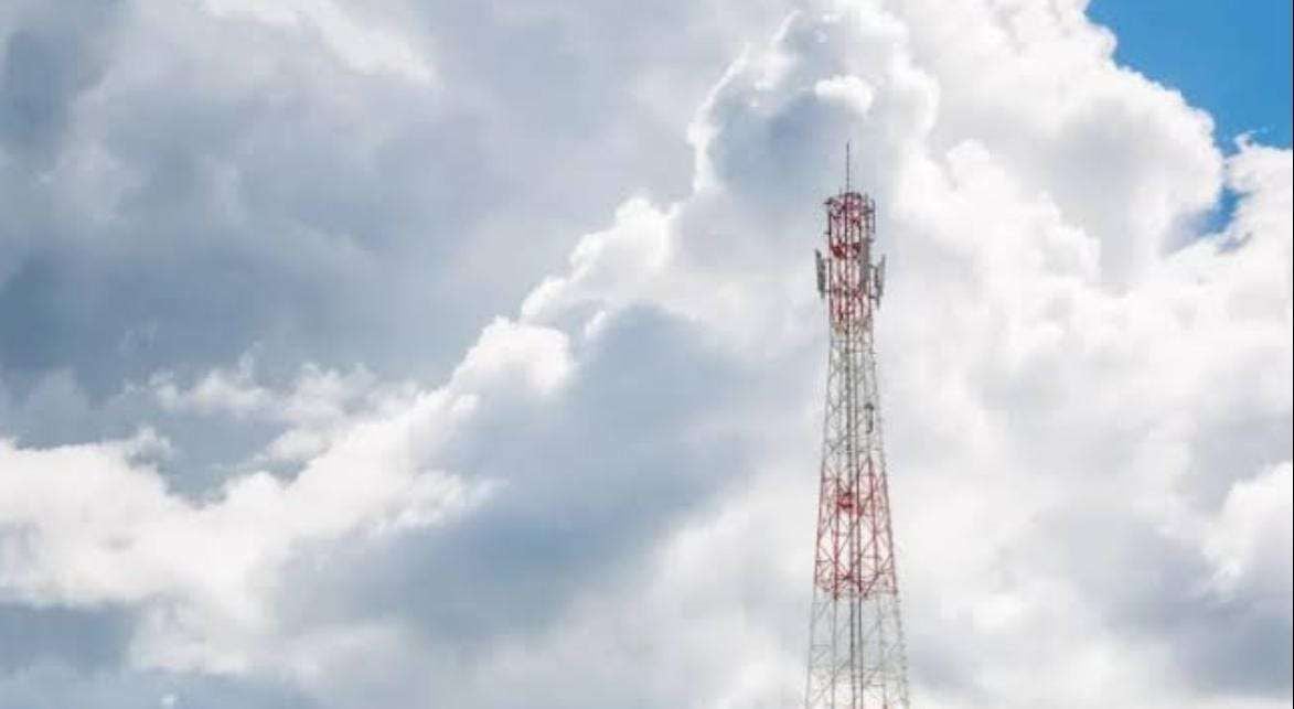 Menkomdigi Jamin Pemulihan Layanan Telekomunikasi Terdampak Banjir Sumatra