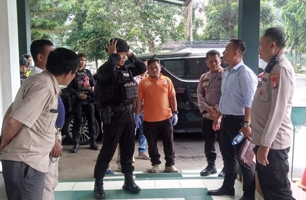 Polisi Tuntas Cek 10 Sekolah di Depok yang Diancam Bom, Kondisi Dipastikan Aman