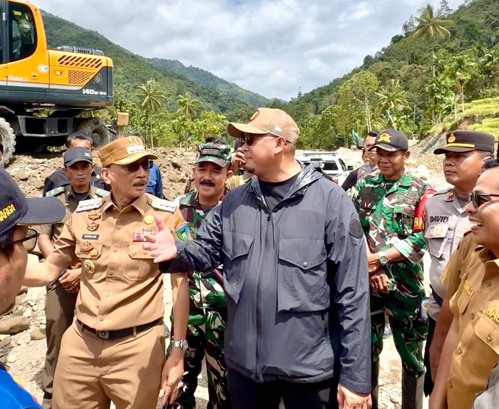 Andre Rosiade Dorong Perbaikan Jalan Bayang–Alahan Panjang Lewat APBN
