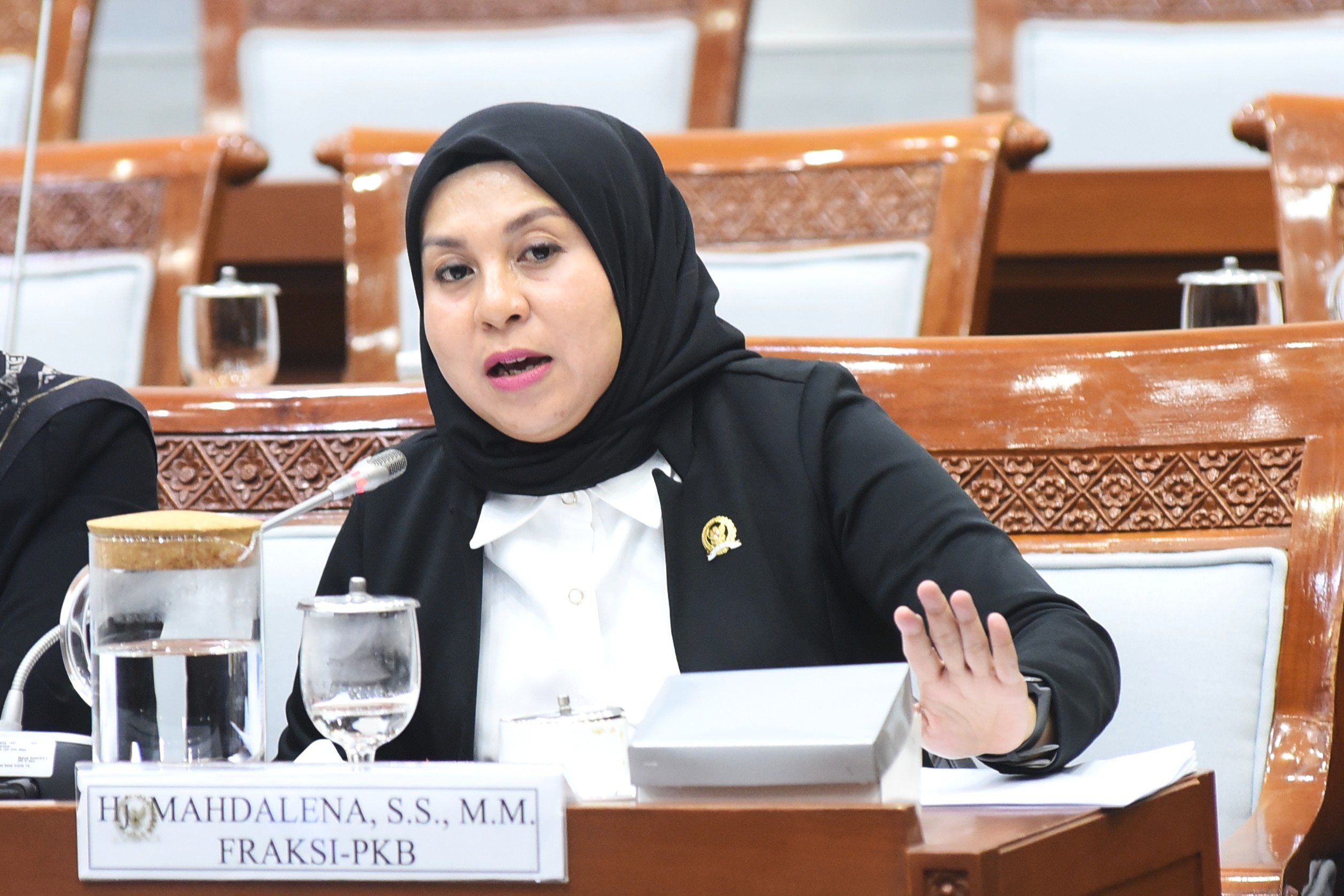 Mahdalena Desak Pemerintah Pastikan Bantuan Korban Banjir Tepat Sasaran