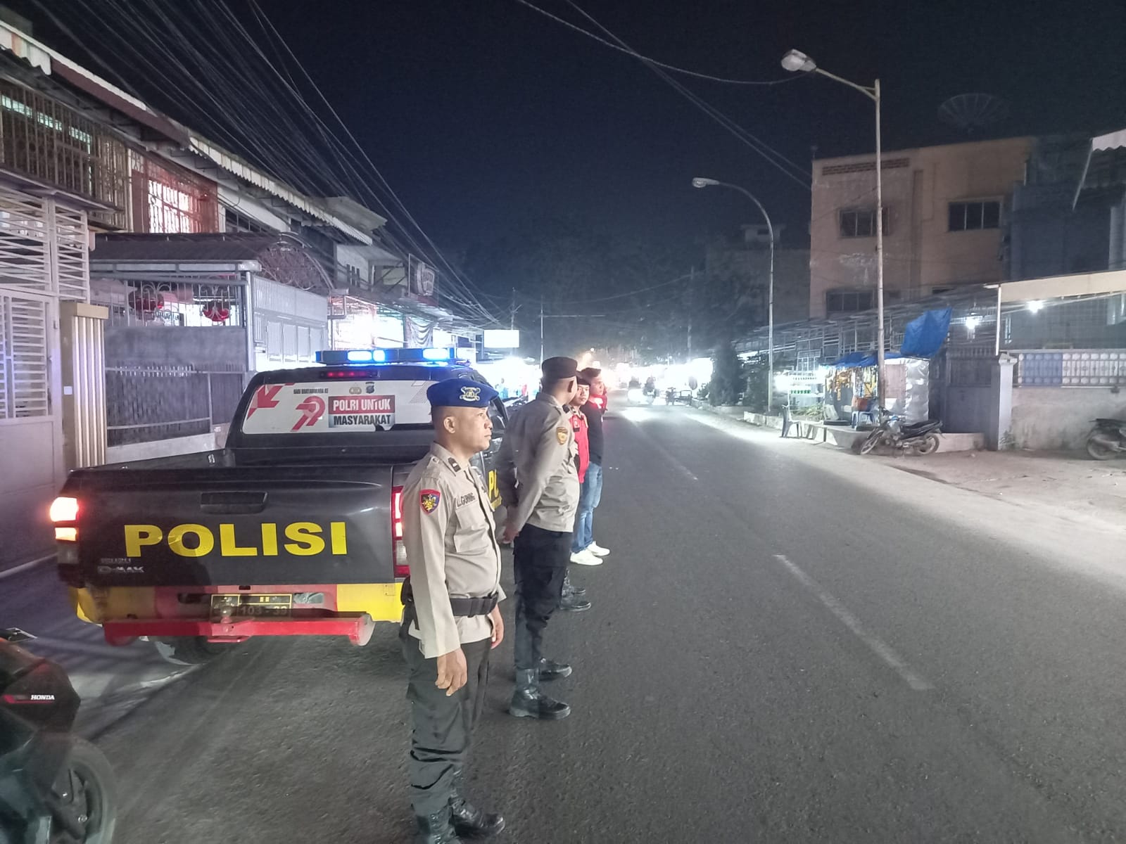 Cegah Kejahatan Jalanan, Sat Lantas Polres Tanjungbalai Gelar Blue Light
