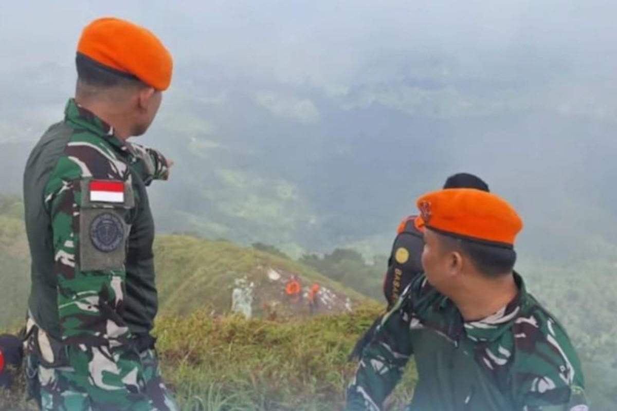 TNI AU Kerahkan Korpasgat ke Lokasi Jatuhnya Pesawat ATR di Maros