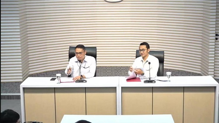 KPK Tangkap Pejabat Pajak Jakut Saat Bagi-Bagi Dolar Singapura