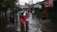 30 RT di Jakarta Masih Terendam Banjir, Ketinggian Capai 1,4 Meter