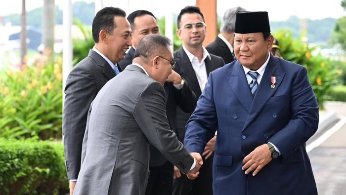 Presiden Prabowo Subianto Lakukan Kunjungan Kerja ke Inggris dan Swiss