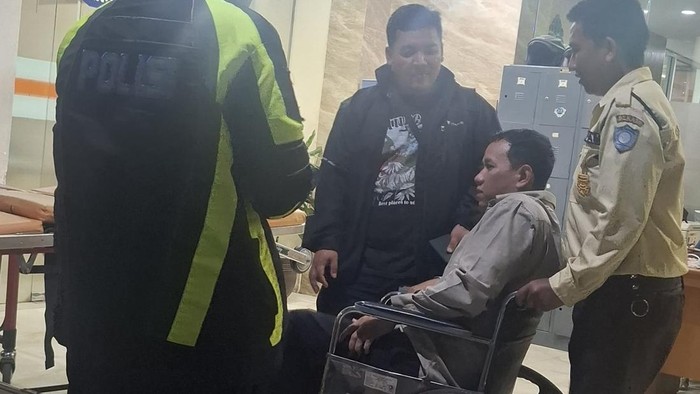 Pemobil Lawan Arah hingga Seret Pemotor di Bekasi Berujung Diamuk Massa