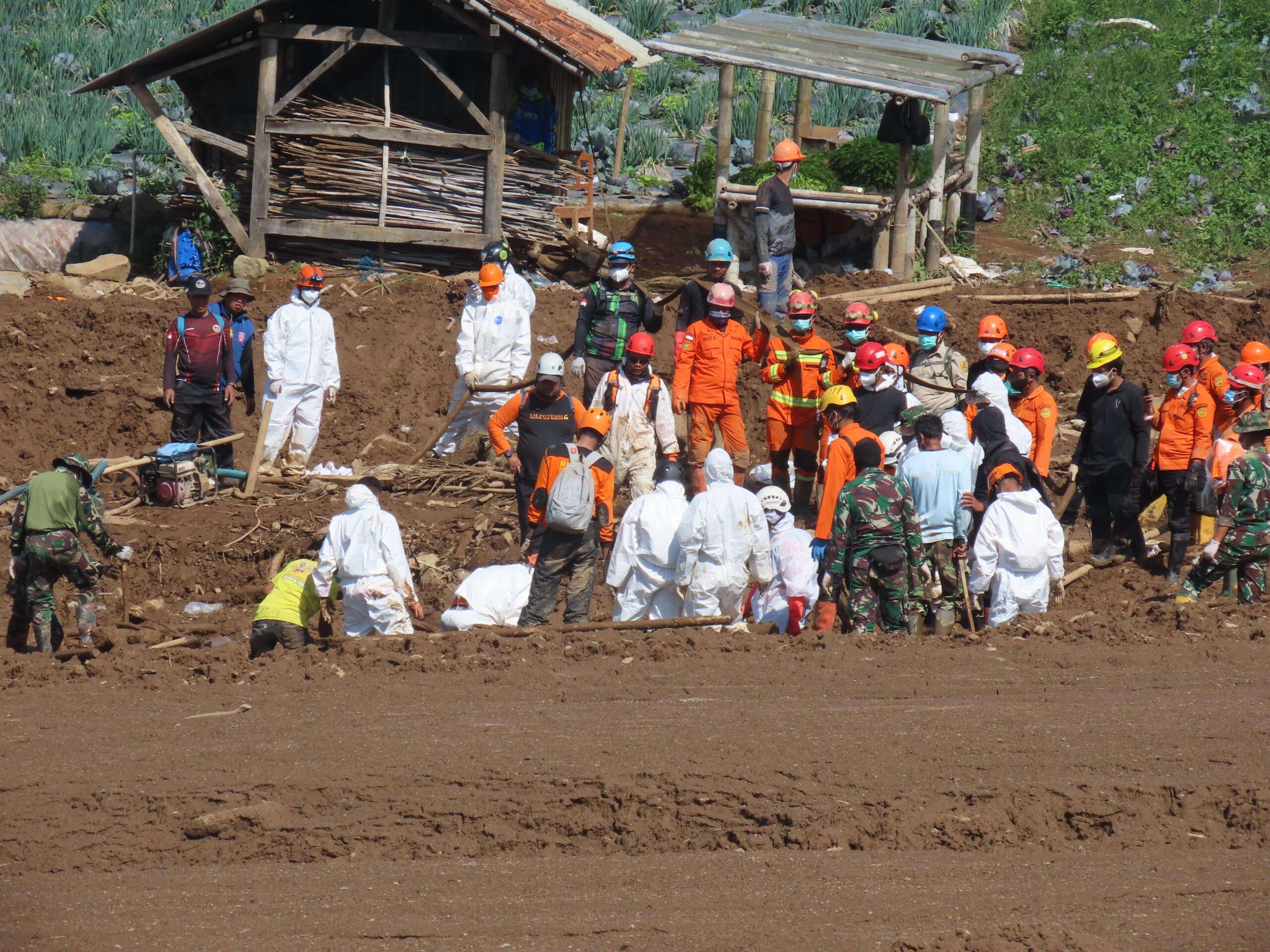 Hari Kedelapan, 10 Jenazah Longsor Cisarua Berhasil Dievakuasi