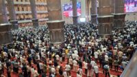 6995b46223a98 12.000 Jemaah Padati Tarawih Perdana Istiqlal