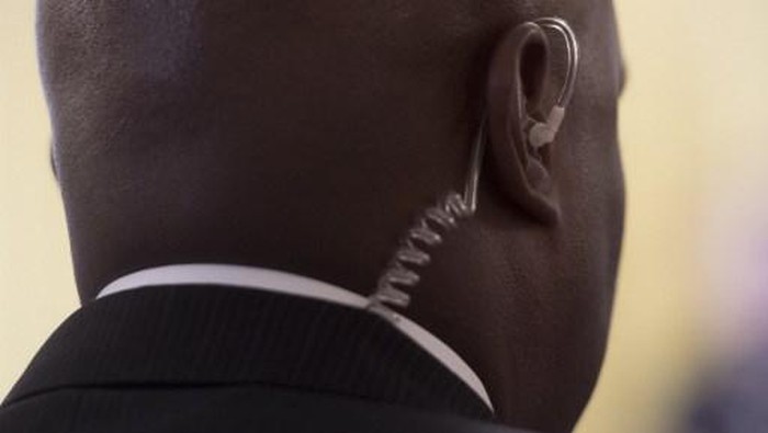 Pria Bersenjata Ditembak di Kediaman Trump