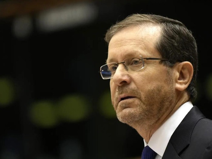 Presiden Israel Telepon Zelensky, Prihatin Nasib Ukraina