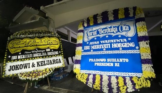 Prabowo-Gibran Kirim Karangan Bunga untuk Eyang Meri Hoegeng