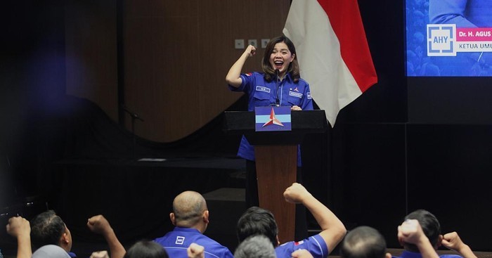 Merry Riana Resmi Gabung Demokrat, Siap Belajar Jadi Jurkam