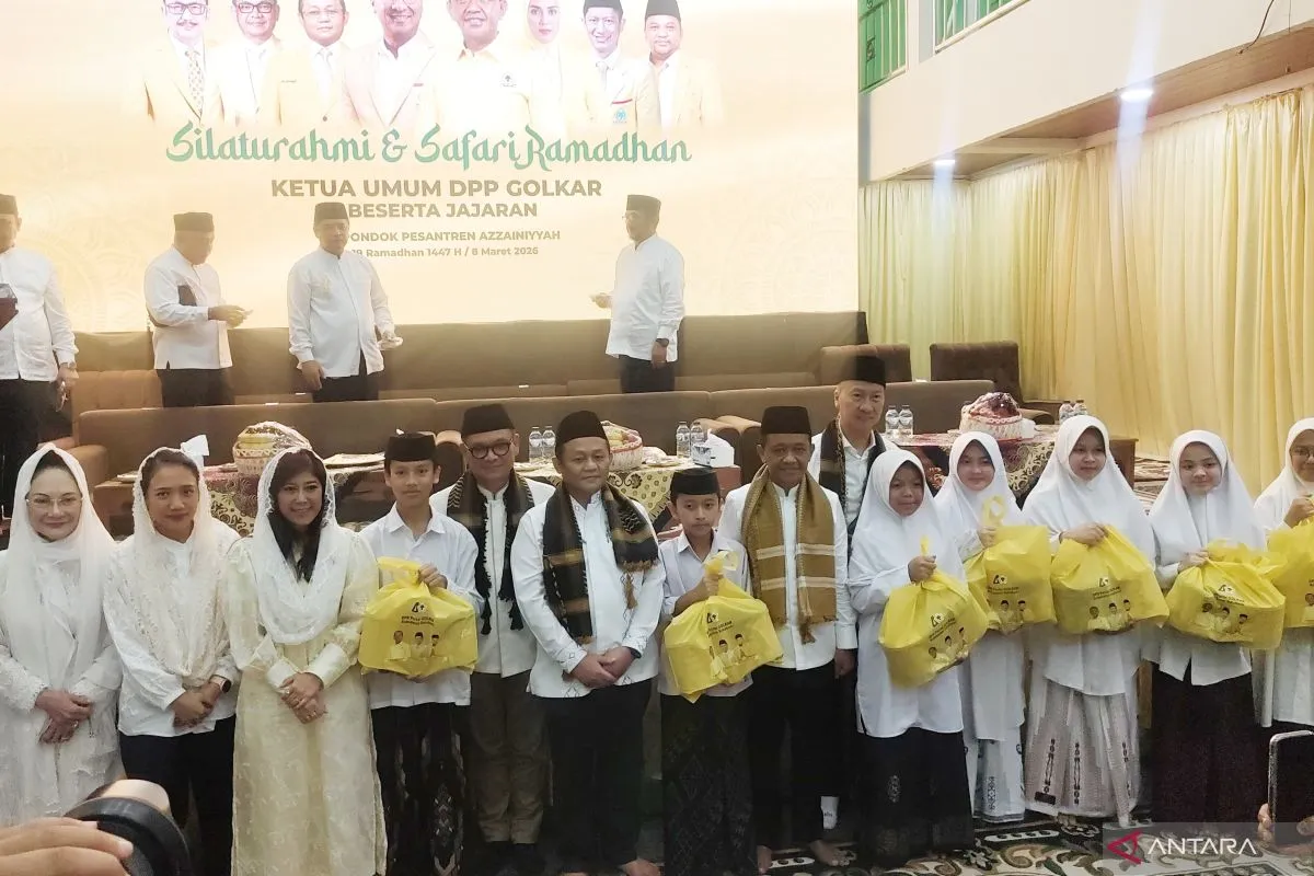 Waka DPR RI Sari Yuliati Ikut Hairi Safari Ramadhan Golkar di Sukabumi