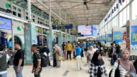 41 Ribu Penumpang KA Berangkat dari Jakarta di Hari Kedua Lebaran