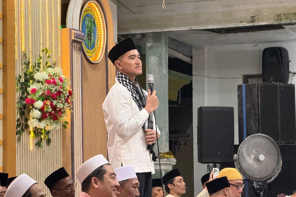 Kaesang Bikin Santri Antusias Lewat Kuis dan Hadiah