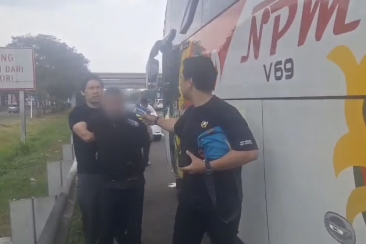 Pelarian Fuad Berakhir di Tol Merak