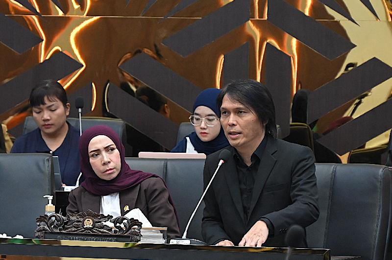 Once Mekel Dorong RUU Hak Cipta Lebih Seimbang