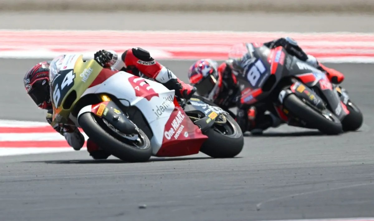 Mario Aji Start Posisi 19 di GP AS