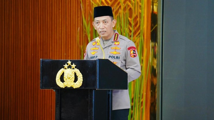Kapolri Sampaikan Selamat Lebaran, Tegaskan Reformasi Polri
