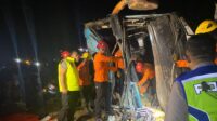 Lagi lagi Bus Tabrak Pikap di Tol Brebes, 1 Tewas