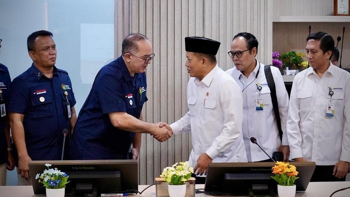 Menkop Tinjau Kopdes Merah Putih, Dorong Percepatan Operasional