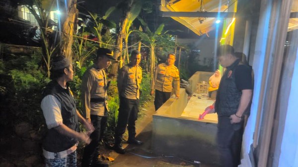 Tragis, Lansia di Cianjur Tewas Dipukuli Tetangga karena Curi 2 Labu Siam