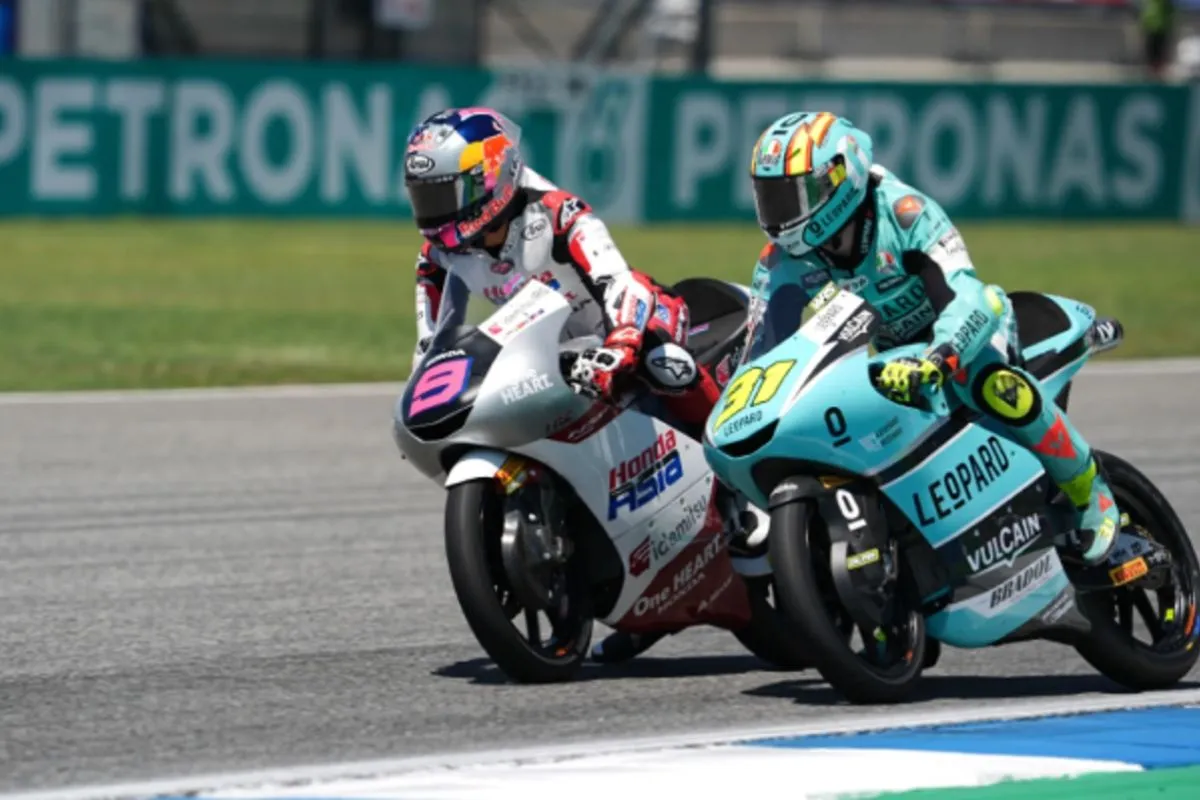 Debut Gemilang, Veda Ega Finis Kelima di Moto3 Thailand
