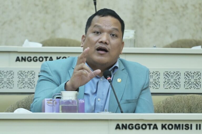 Soroti Kemiskinan di Jateng, DPR Dorong Kepala Daerah Punya Mental Pengusaha