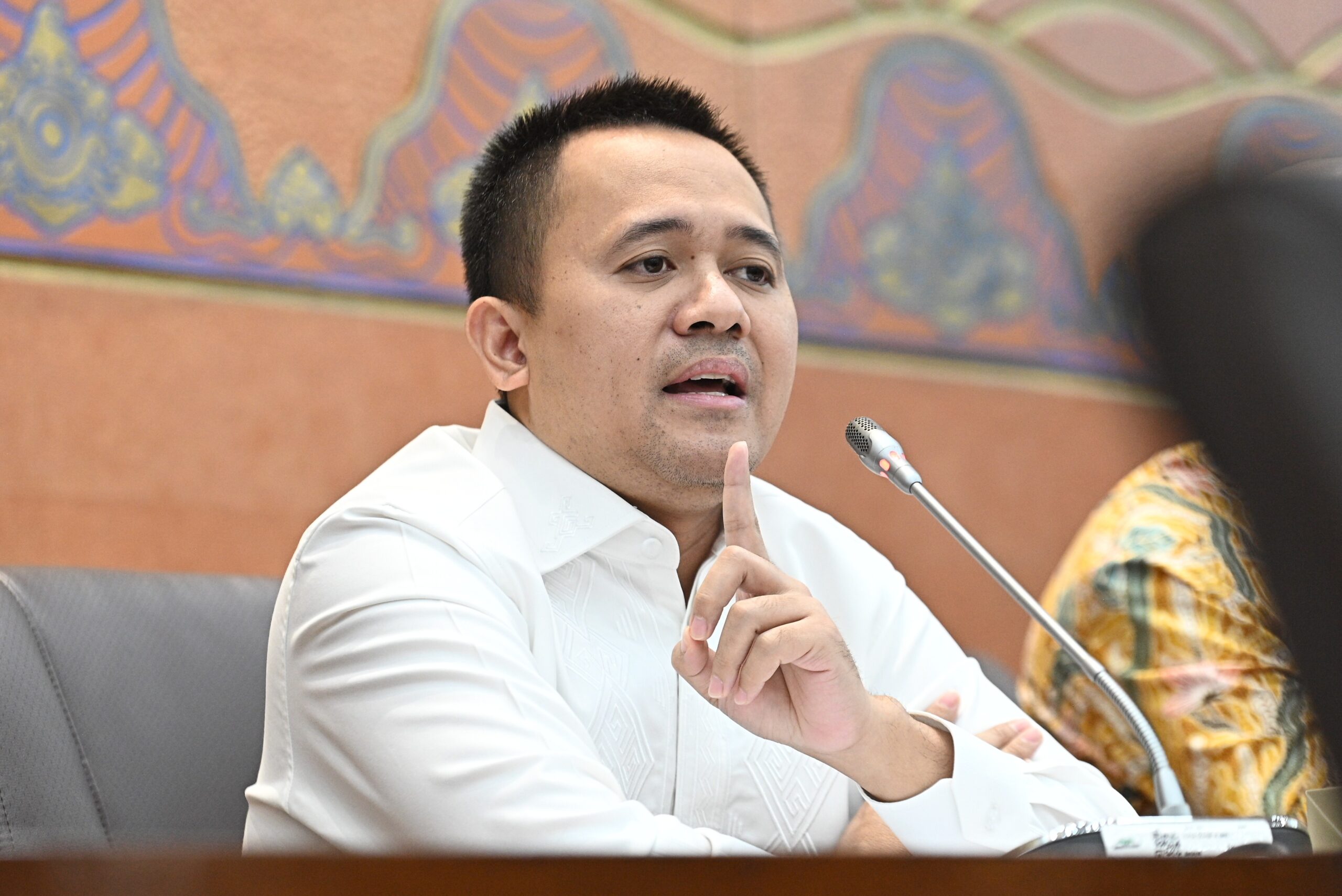 Mufti Anam: Stabilitas BBM Harus Konsisten