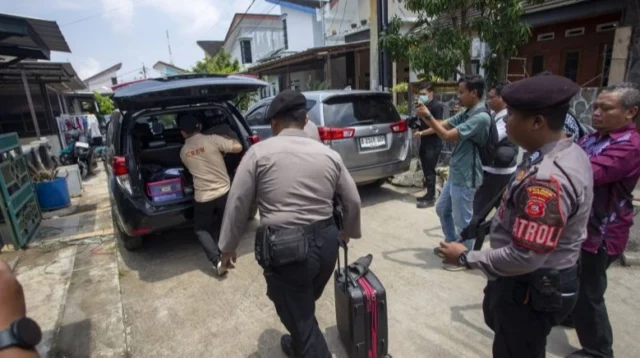 KPK Amankan Uang Ratusan Juta dari Rumah Pimpinan DPRD Jabar