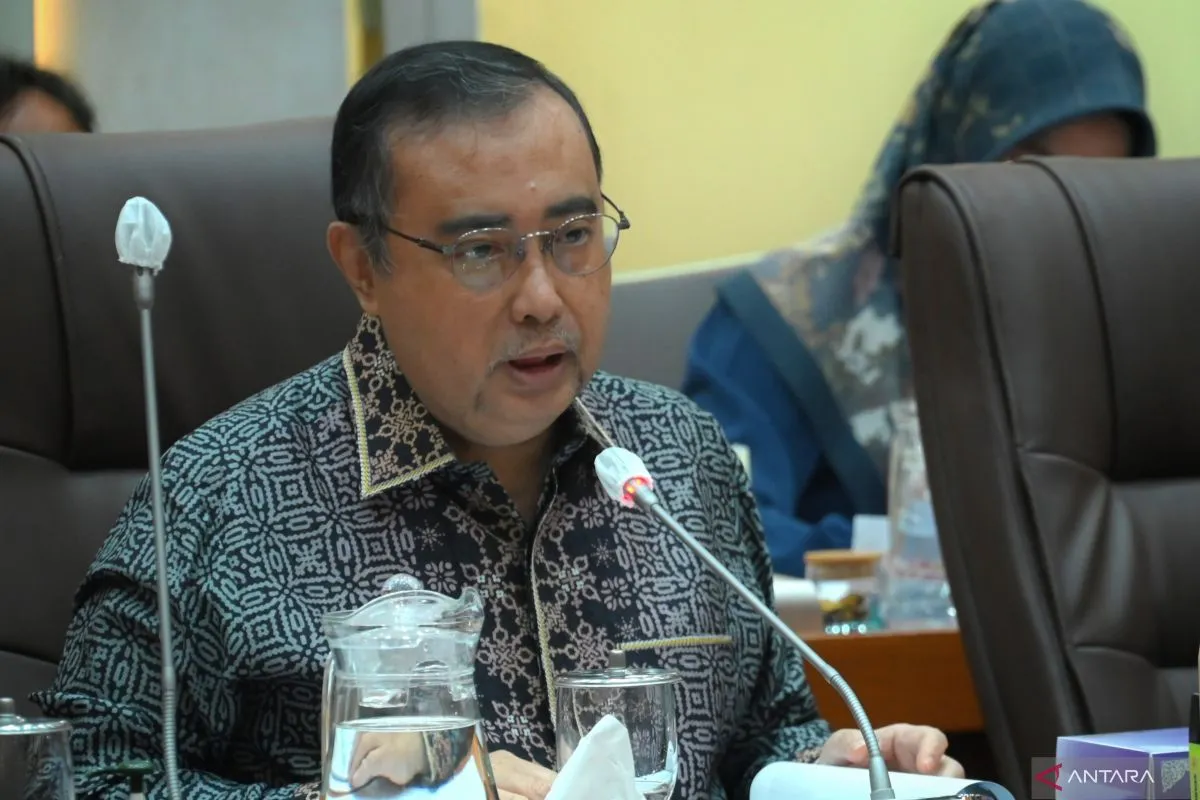 Komisi IX Dorong Kajian Larangan Vape