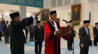 IMG_6960.jpeg Liliek Prisbawono Resmi Dilantik Jadi Hakim MK