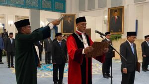 Liliek Prisbawono Resmi Dilantik Jadi Hakim MK