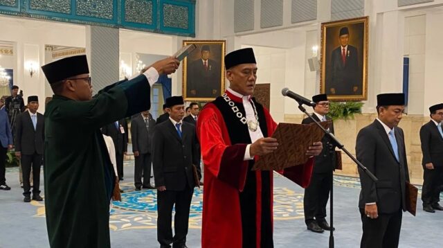 Liliek Prisbawono Resmi Dilantik Jadi Hakim MK
