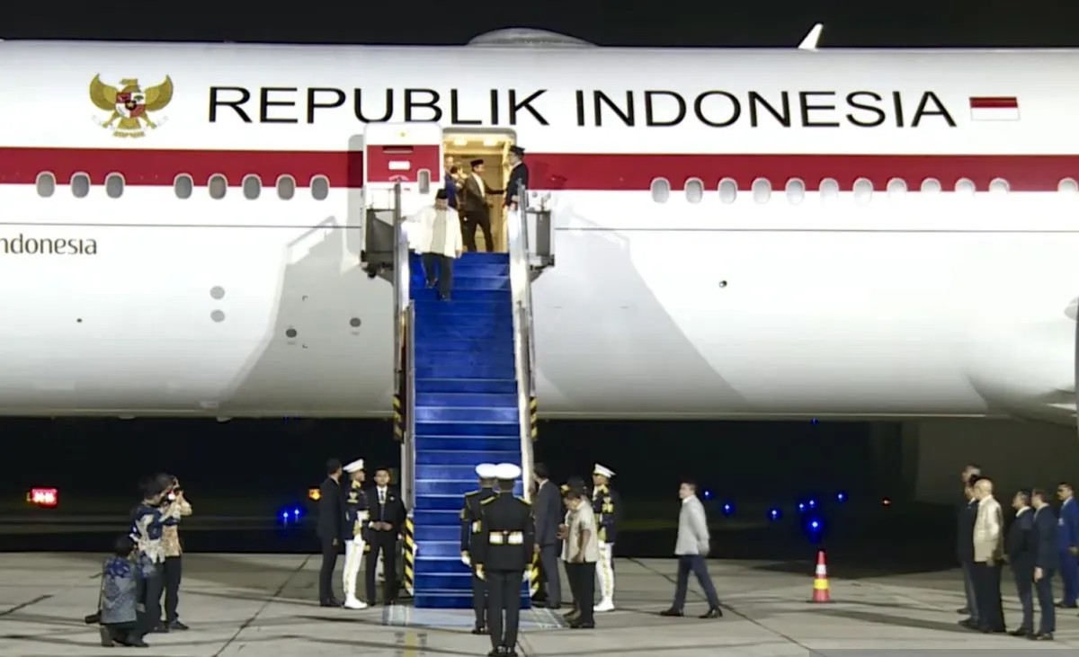 Prabowo Pulang ke Tanah Air Usai Lawatan ke Jepang dan Korsel