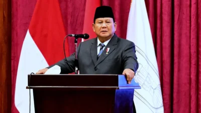 Prabowo Kritik Oknum Pejabat yang Jadi ‘Backing’ Penjarah Uang Negara