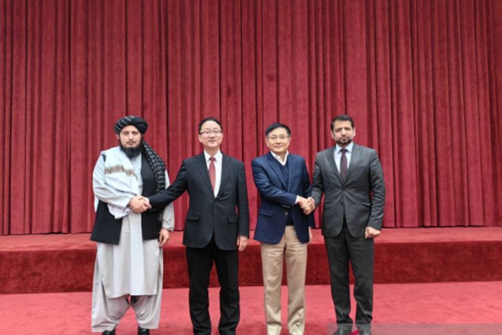 China Fasilitasi Dialog Pakistan–Afghanistan di Urumqi