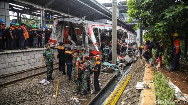 Komisi V DPR: Perlintasan dan Sinyal Jadi PR Besar Usai Kecelakaan KA Bekasi