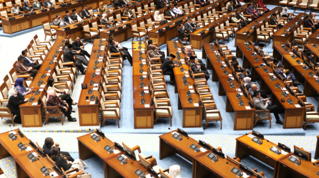 DPR Minta WFH ASN Dievaluasi