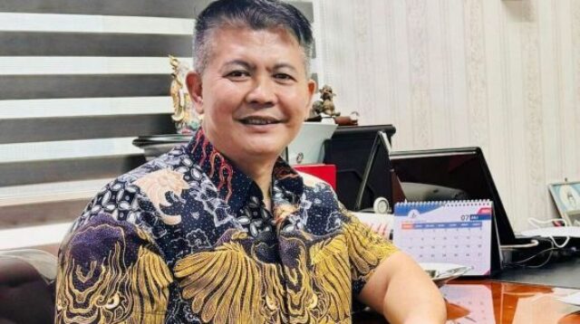 Menguji 'Paradoks Indonesia' di Tangan Kekuasaan