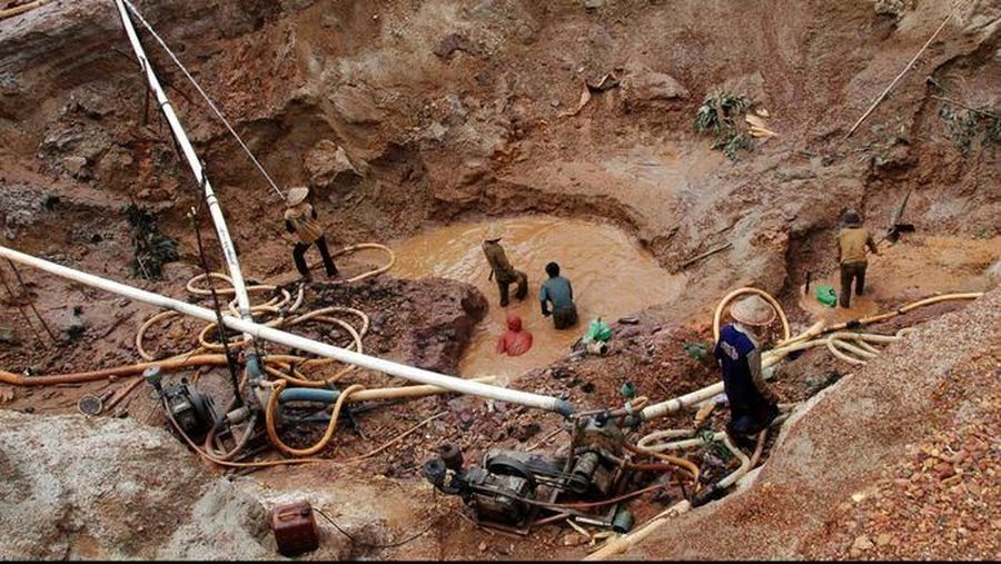 TNI AL Gagalkan Penyelundupan 16 Ton Pasir Timah